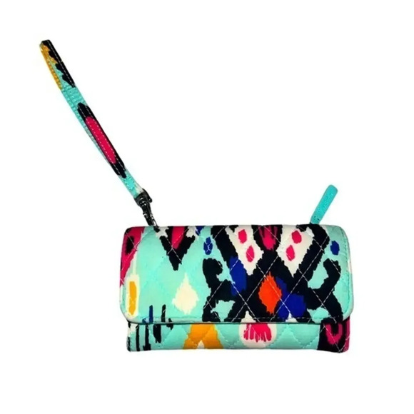 VERA BRADLEY Trifold Wristlet 2 for $22‎ ❇️ - Picture 1 of 7